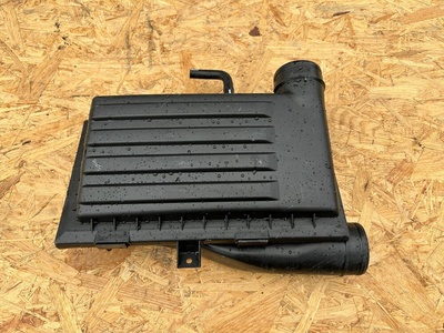 04E129611AK seat арона 1.4 tsi корпус фильтра воздушный