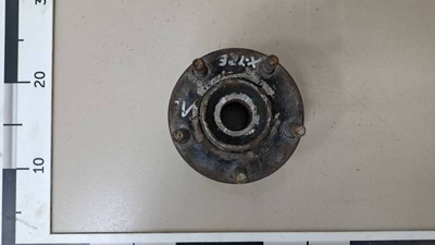 402022Y010 Ступица передняя Nissan Nissan X-Trail (T30) 2001-2006