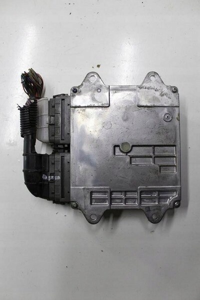 1860A551 кольт z30 vi 10 рестайлинг 1.3 блок управления двигателя 1860b466