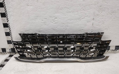 86350R0110 Решётка радиатора Kia Carnival 4 под камеру