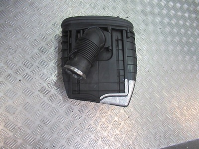 95B129601N порше macan 95b корпус фильтр воздушный 2.0i