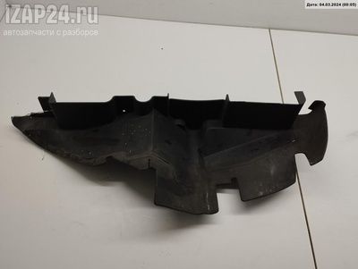 4B0121284D Диффузор (кожух) вентилятора радиатора Audi A6 C5 (1997-2005) 1998