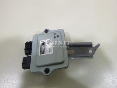 8957106010 Блок электронный Toyota Camry V70 2017