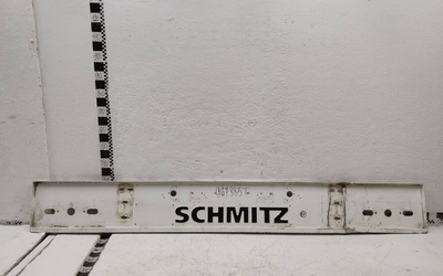 1085814 Панель крепления задних фонарей полуприцепа Schmitz