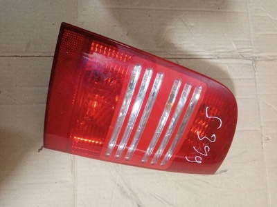 1U9945111B Фонарь задний левый Skoda Octavia A4 2000 ,1U9945095B
