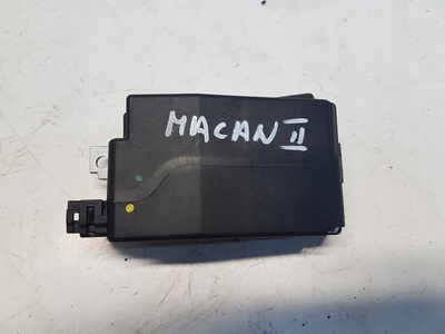 7PP905852C порше macan рестайлинг 95b блокировка колонки