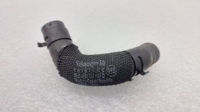 4M0121444D Патрубок радиатора Audi SQ7 4M 2022