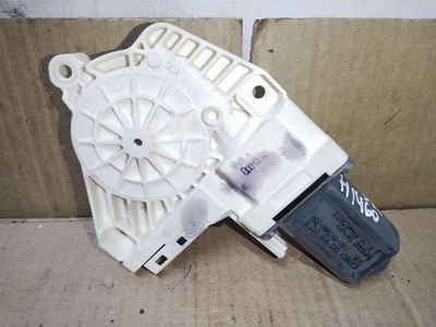 8K0959812B Моторчик стеклоподъемника задний правый Audi A6 C6/4F [рестайлинг] 2009