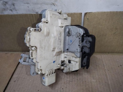 4F0839015A Замок двери задней левой Audi A6 C6/4F [рестайлинг] 2009