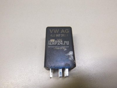 4L0907282A Реле свечей накала VAG Q7 [4L] (2005 - 2015)