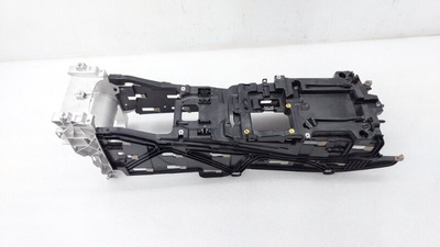 4M0863243C Кронштейн центральной консоли Audi Q7 4M 2022 , 4M8864283, 4M8863531C