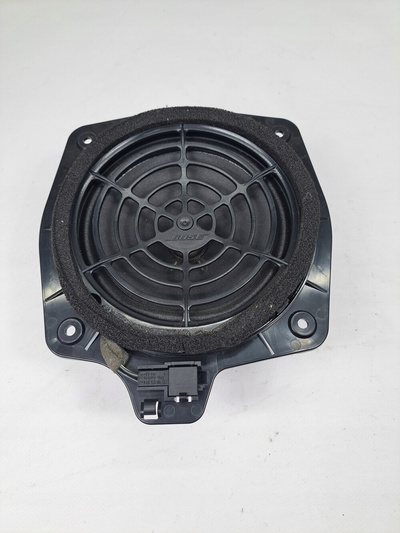 8H0035411B audi tt a3 a4 акустическая система bose заднего tyl