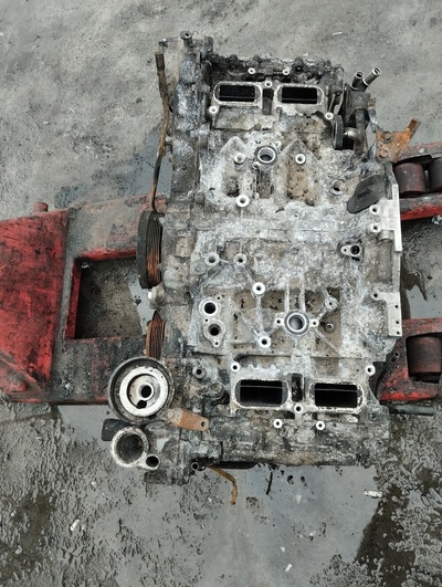 FB25 Бардачок Subaru Outback V (2014-2019) 2017