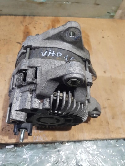 A0009064022 генератор 1.6dci мерседес вито w447