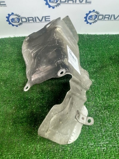 03D253035F кожух выпускного коллектора Skoda Fabia, Rapid, Roomster 6Y 2005 - 2014