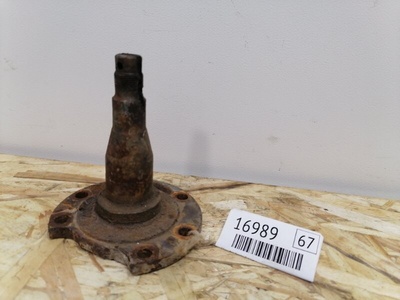 8D0501117C цапфа ( ось ) VAG