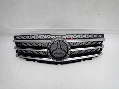 A2048801583 мерседес glk x204 08 - 12 решетка радиатора