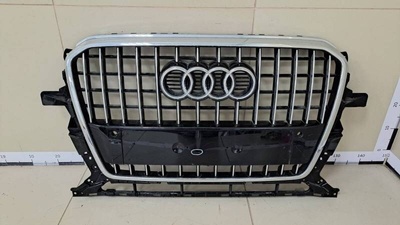 8R0853651AB Решетка радиатора Audi Audi Q5 (8R) 2008-2017