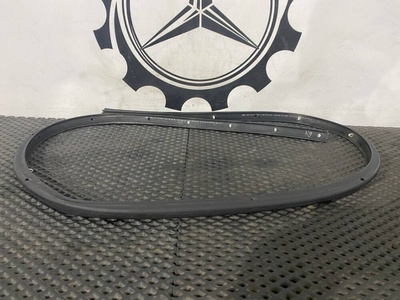 A2387272800 уплотнитель двери передней правой Mercedes-Benz E-Класс W213/S213/C238/A238