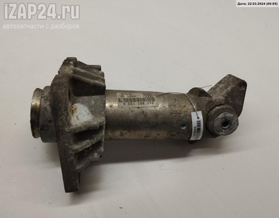 8E0807133B Кронштейн бампера переднего L Audi A4 B6 (2001-2004) 2003