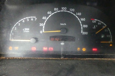 A0014461221 спидометр мерседес вито w638 2.2 cdi eu