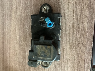 8837009101 Активатор замка багажника Ssang Yong Kyron Audi