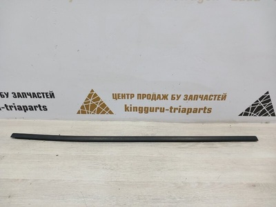 51357362230 Уплотнитель стекла двери BMW X1 F48 до рестайлинг 2018