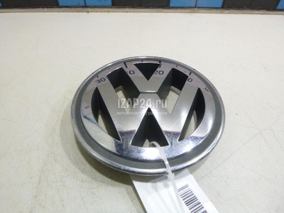 1K5853600 Эмблема VAG Golf V (2003 - 2009)