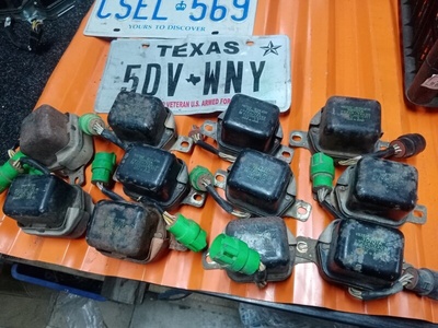 2770072030 Регулятор напряжение генератора Toyota HILUX LN100, LN105, LN106, LN107, LN108, LN109, LN110, LN111, LN130, LN135, LN80, LN81, LN85, LN86, LN90, LN91, RN105, RN106, 