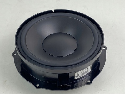 1Q0035454DDYNAUDIO gd touareg 7p0 рестайлинг динамик дверь dynaudio 1q0035454d