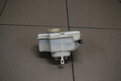 Бачёк жидкости тормоза volkswagen гольф 1k1611301d
