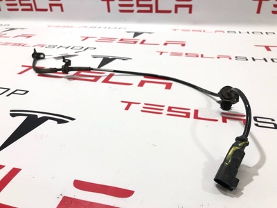 103779600C датчик ABS Tesla Model X 2018 1037796-00-C