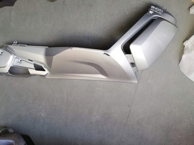 46638545152 bmw k17 c evolution обтекатель правый нижняя 8 545 152
