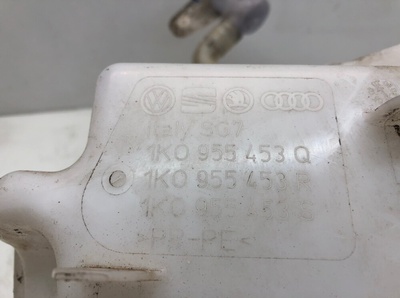 1K0955453Q Бачок омывателя Volkswagen EOS 2007