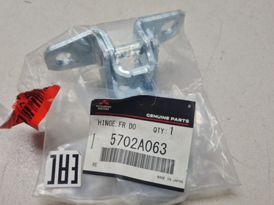 5702A063 Петля двери передней левой верхняя Mitsubishi Outlander GF 2012-