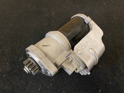LR121192 стартер range rover спорт l494 kpla - 11001 - bc