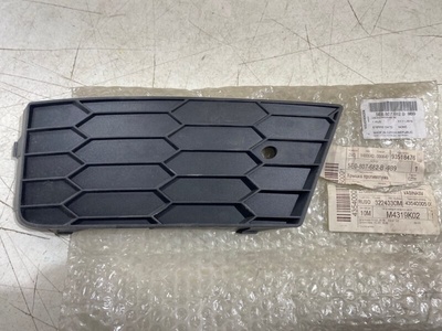 5E0807682B Заглушка ПТФ Skoda Octavia A7 , 9B9