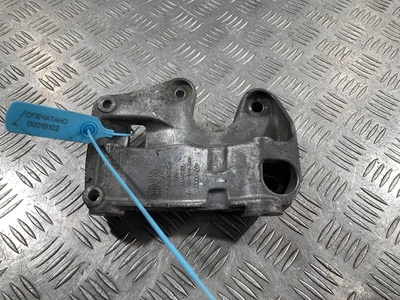 079903805AF Кронштейн генератора Audi Q7 4L 2007