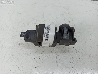 8D0260427 Кронштейн радиатора Audi A6 C5 (1997-2005) 1999