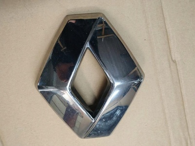 628909814R espace v kadjar 16 - 22 эмблема логотип в решетка оригинал