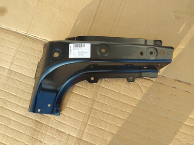 4M0805355D фартук крышка лонжерона audi q7 rsq7