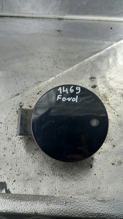 панель wlewu форд fusion 1.4b 04 год хэтчбек