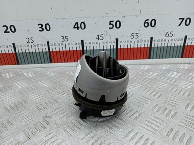 MR951837 Дефлектор обдува салона Smart ForFour 1 (W454) (2004-2006) 2004 / MR951841