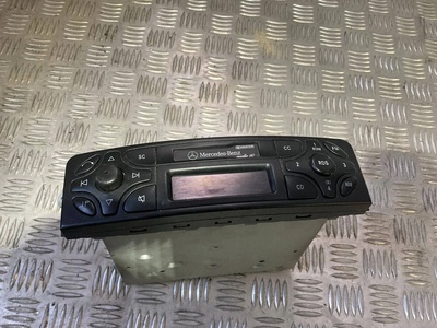 A2038201686 радио на кассеты мерседес w203 00 - 07