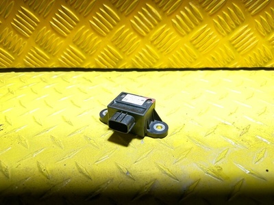 MN116715 Датчик курсовой устойчивости Mitsubishi Pajero Sport II (08.2008 - 09.2013) Внедорожник 2012