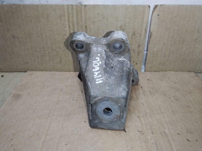 4F0199307AA Кронштейн двигателя Audi A6 C6/4F [рестайлинг] 2009