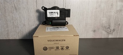 5Q0907511A сервопривод заслонок печки VW Golf VII 2012