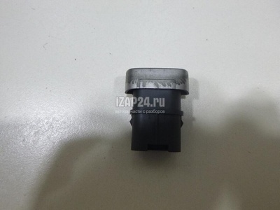 1556970 Кнопка аварийной сигнализации Ford Focus II (2008 - 2011)