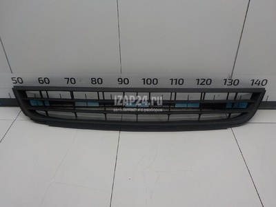 5C68536779B9 Решетка в бампер центральная VAG Jetta (2011 - 2018)