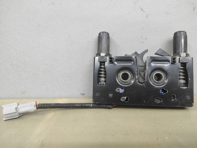 8889175531 Замок капота Geely Monjaro 2022